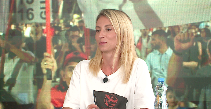 Protestat kundër Ramës dhe angazhimi i Diasporës/ Suela Mehdini përcjell mesazhin e eurodeputetëve: Fitorja juaj është në shesh!