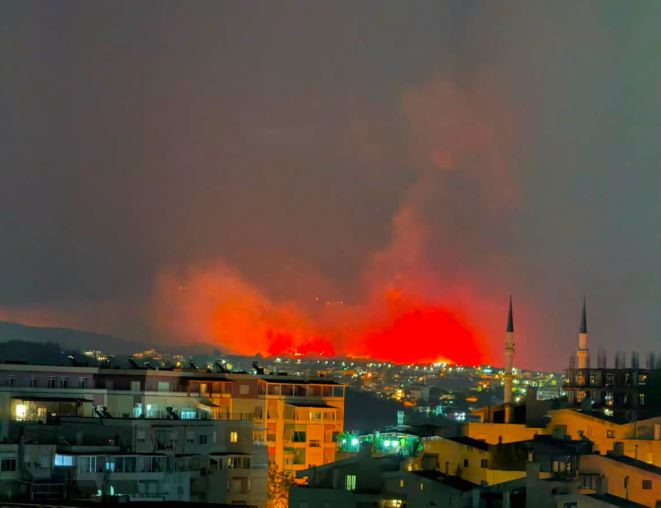 Shqipëria me 7 vatra aktive zjarri, 3 të tjera mbahen nën monitorim