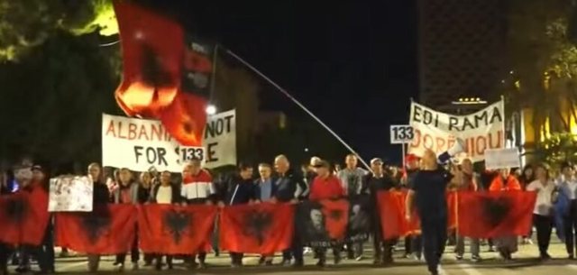 Studentët thërrasin protestë mbarëkombëtare më 13 tetor para Ministrisë së Arsimit