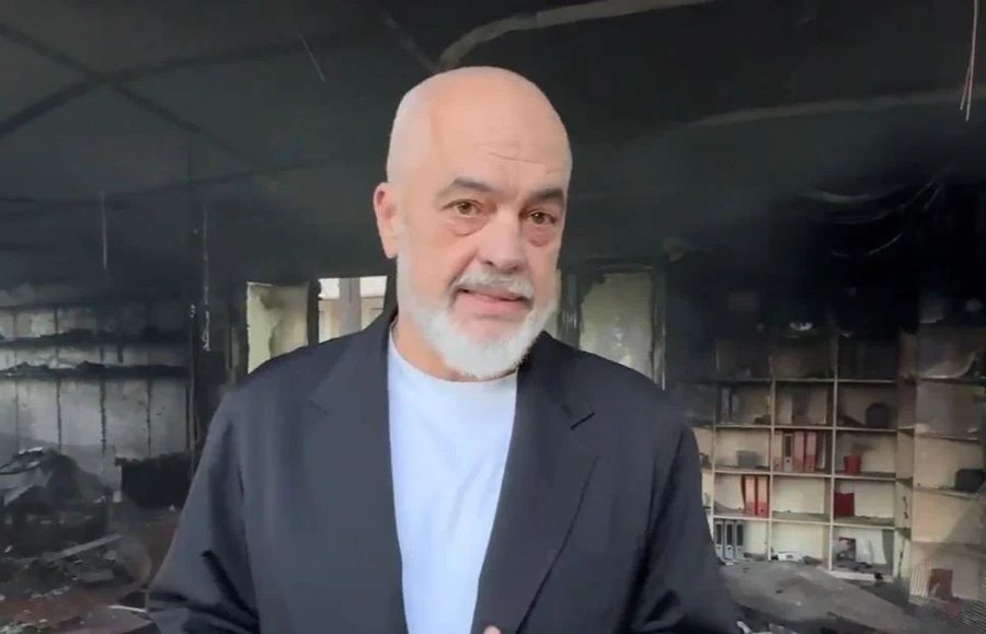 A do të japë dorëheqjen Edi Rama? Ministri i tij i prerë: Nuk e ka mandatin personal, por të PS-së