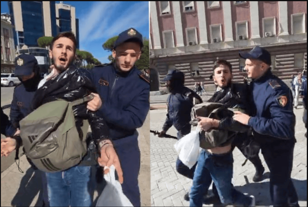 Shoqërohet i riu teksa kalonte para Kryeministrisë, studenti: Po shkoj në punë, jam kamerier, më kanë vënë duart në fyt! Çfarë po ju bëj, po ju ha bukën?!