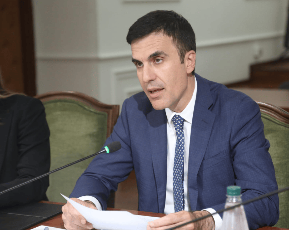 Nevojë për zgjidhje përfundimtare për pagat e magjistratëve/ Kryeprokurori Çela: Jo shtyrje përmes vendimmarrjeve që nuk respektojnë Kushtetuesen!