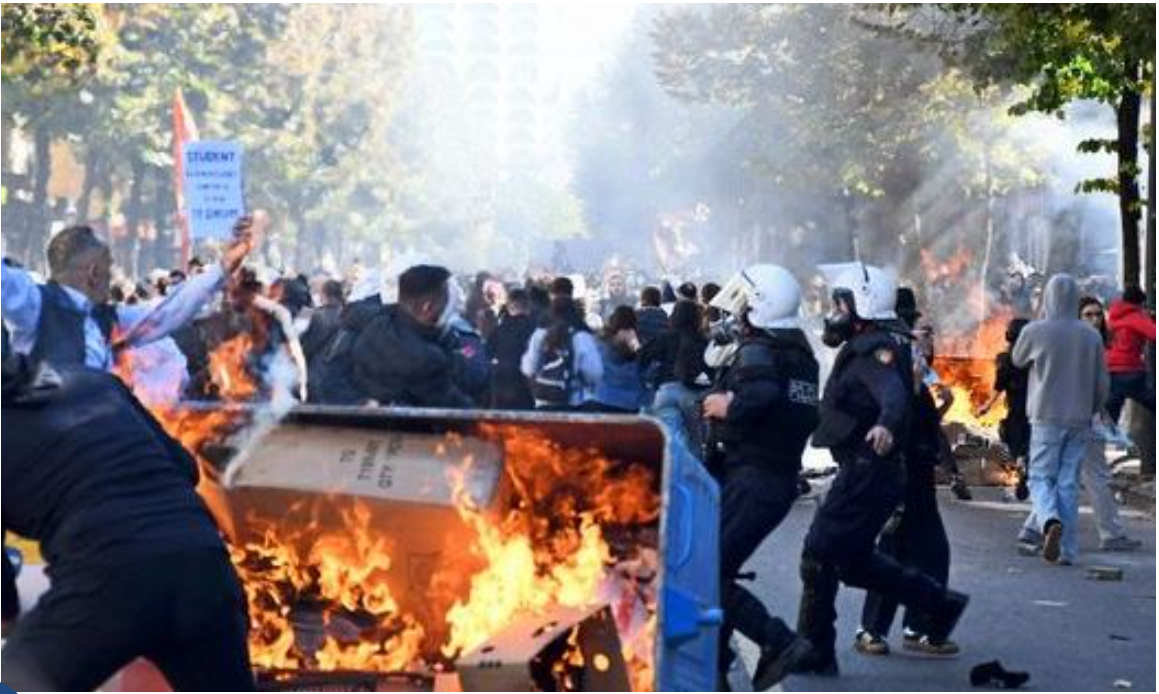 Protesta e studentëve në Shqipëri/ Media gjermane, DerStandard: Kërkohet dorëheqja e Ramës!