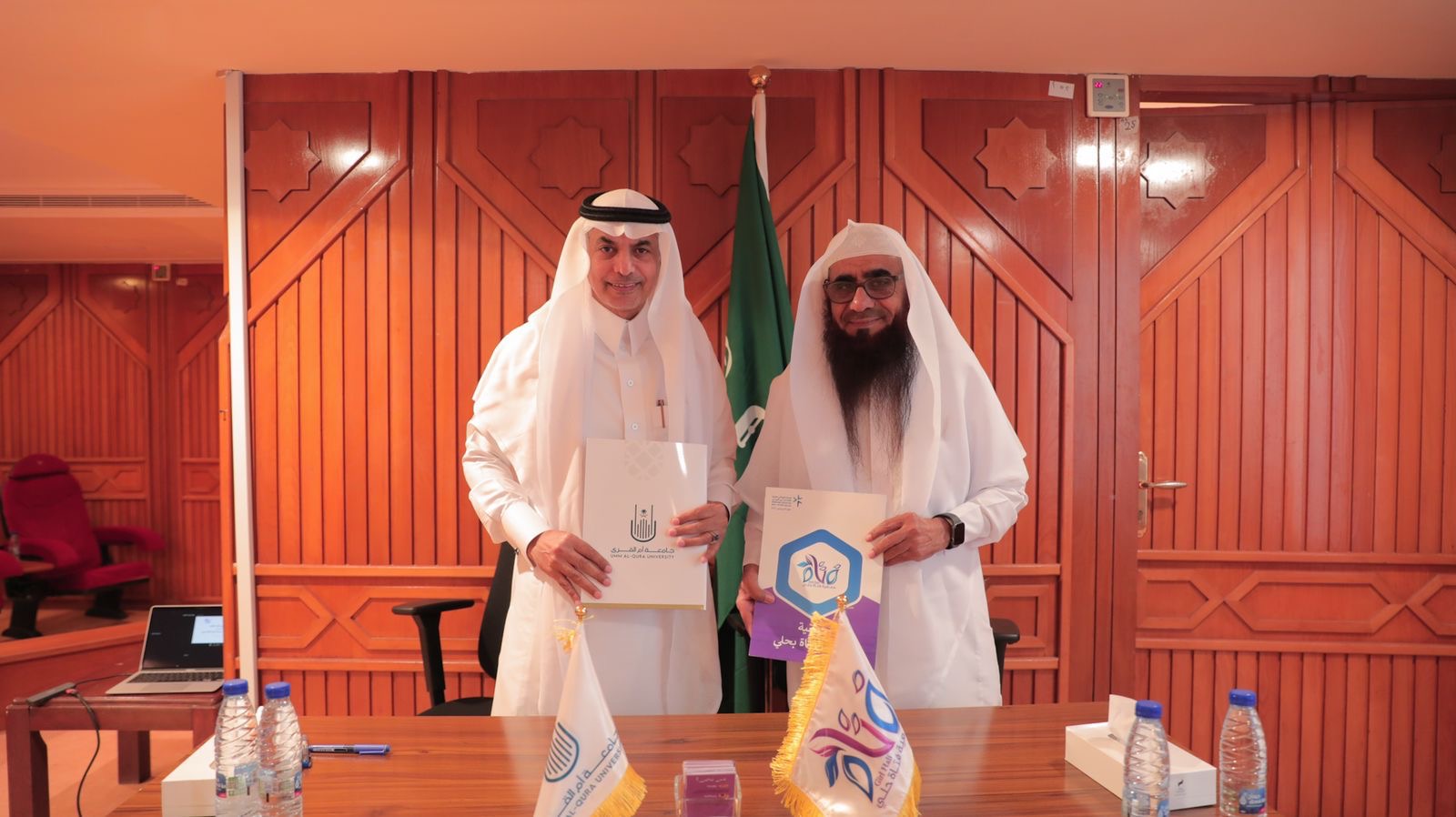 72578b1e 09c2 404c 85d6 ba1e9823bcdb