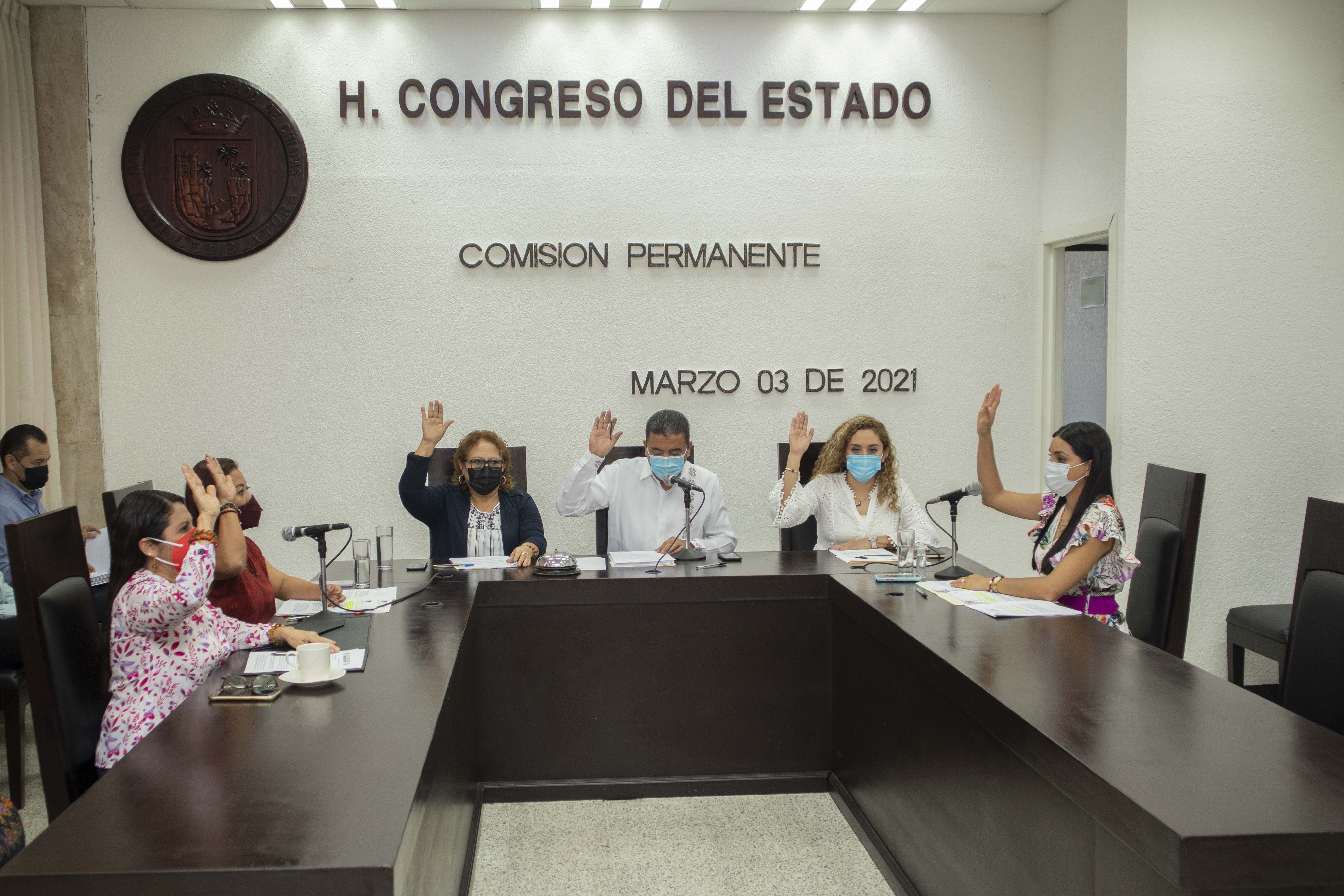 Autorizan licencia de alcaldes e integrantes de diversos ayuntamientos