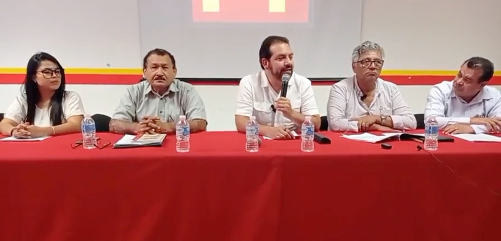 Otra vez la perdió; RAG denunció que Morena lo ‘desinvitó’