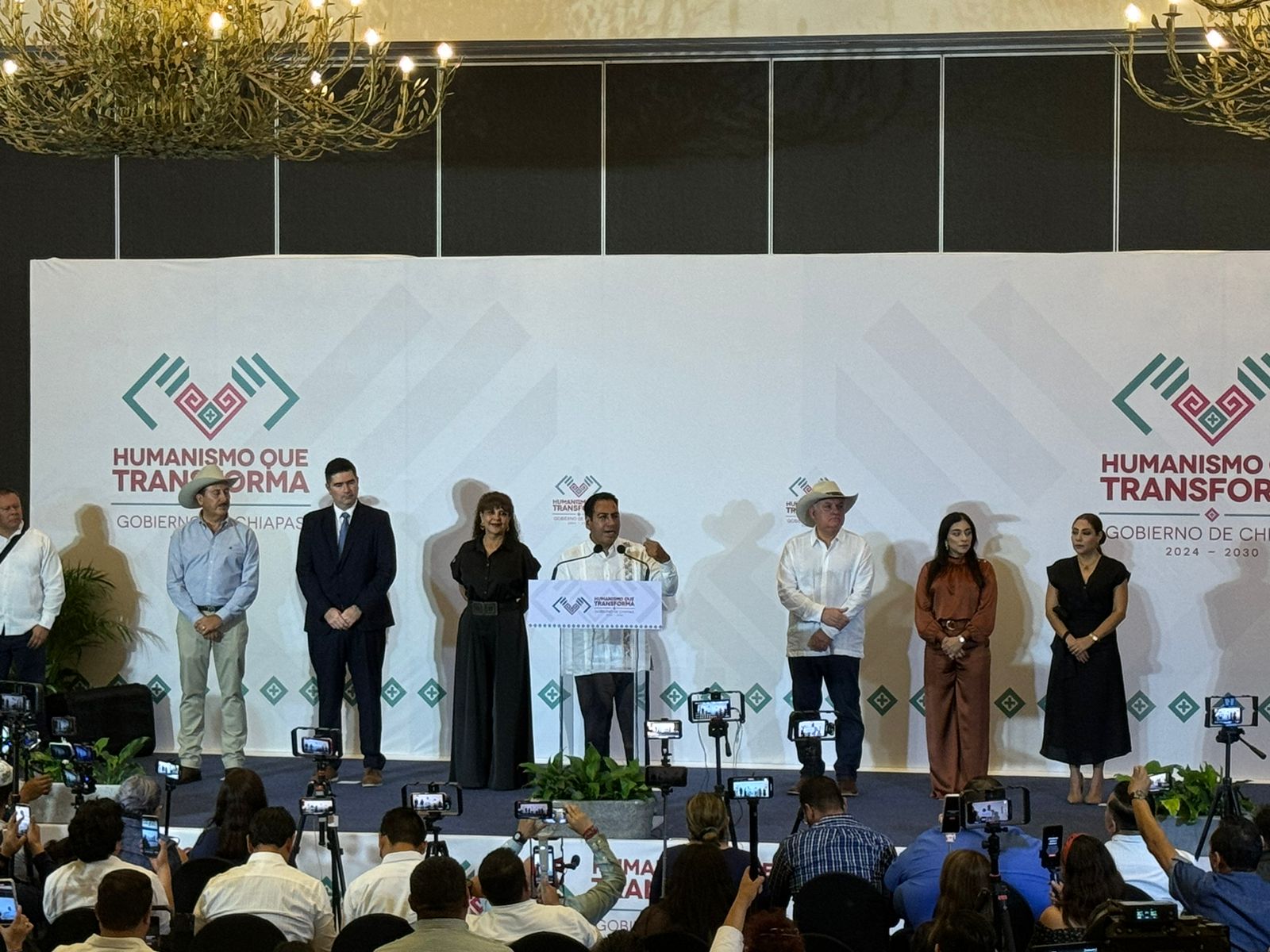 Los primeros seis destapados del gabinete de Eduardo Ramírez
