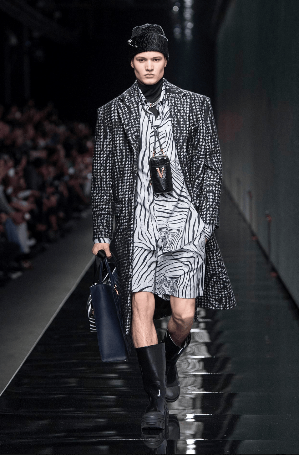 1511-versace