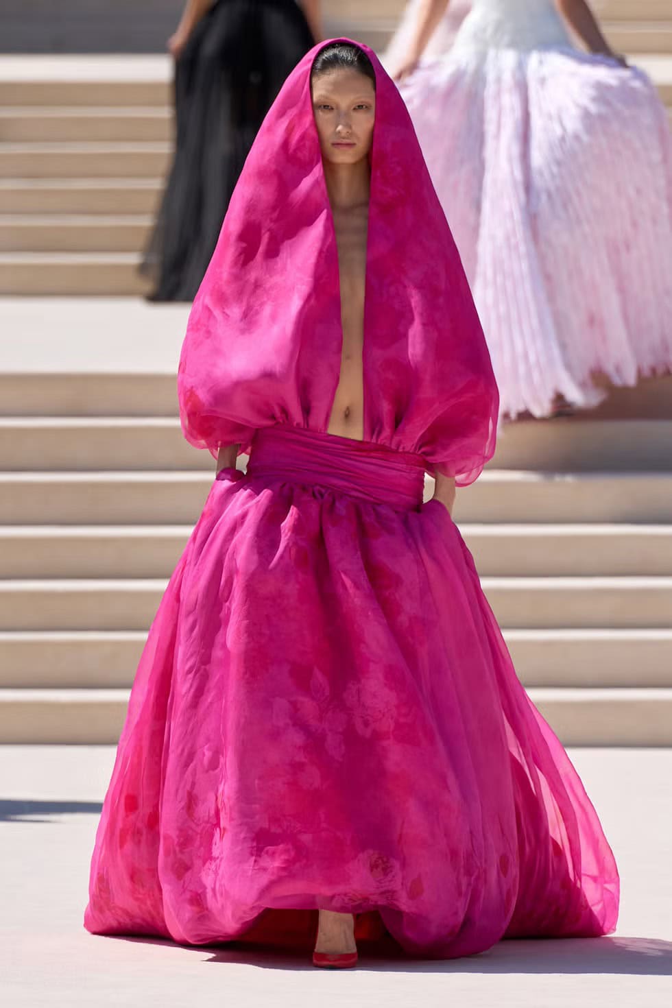 BALENCIAGA HAUTE COUTURE PARIS00008