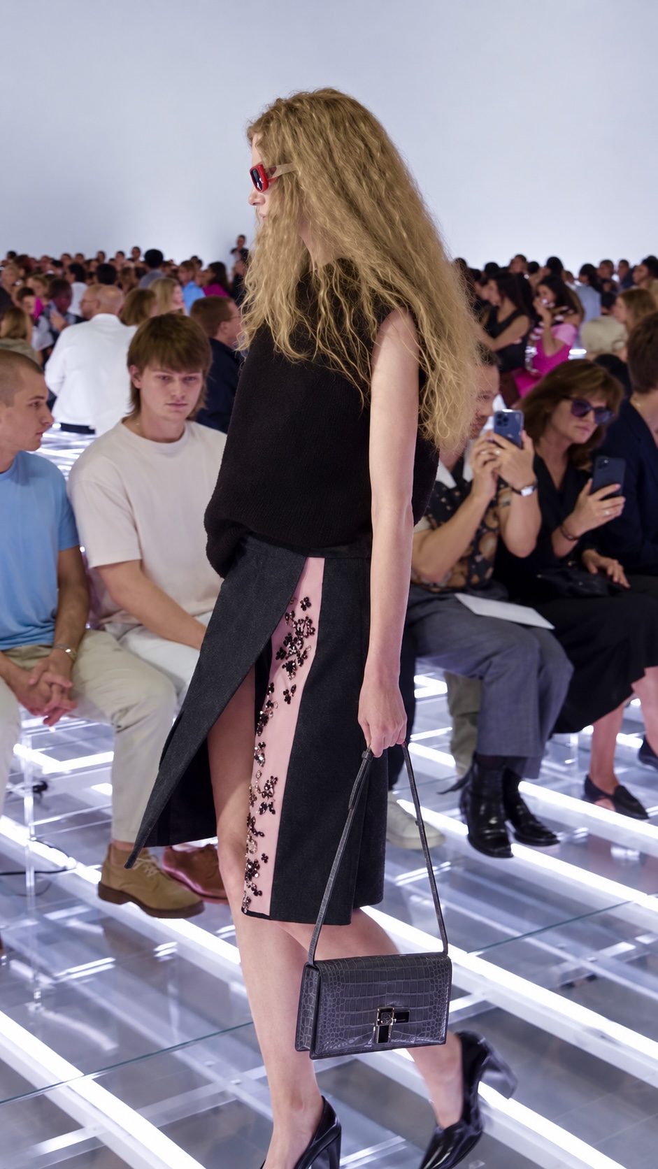 PRADA SS27 --00007