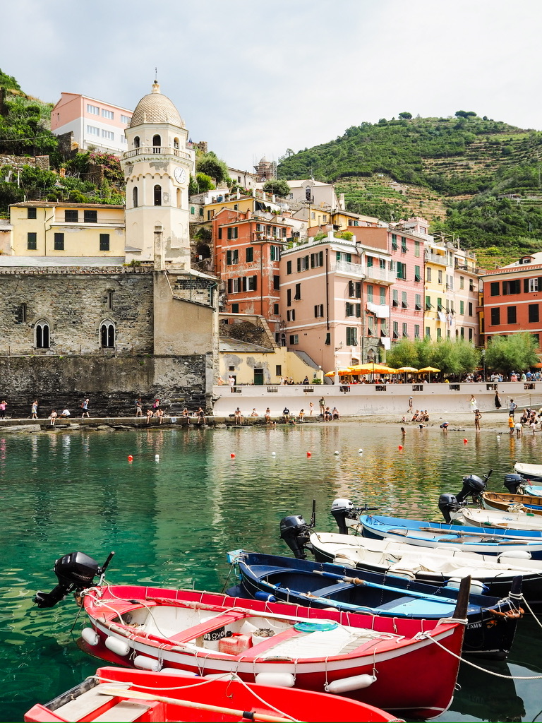 Vernazza port in Cinque Terre