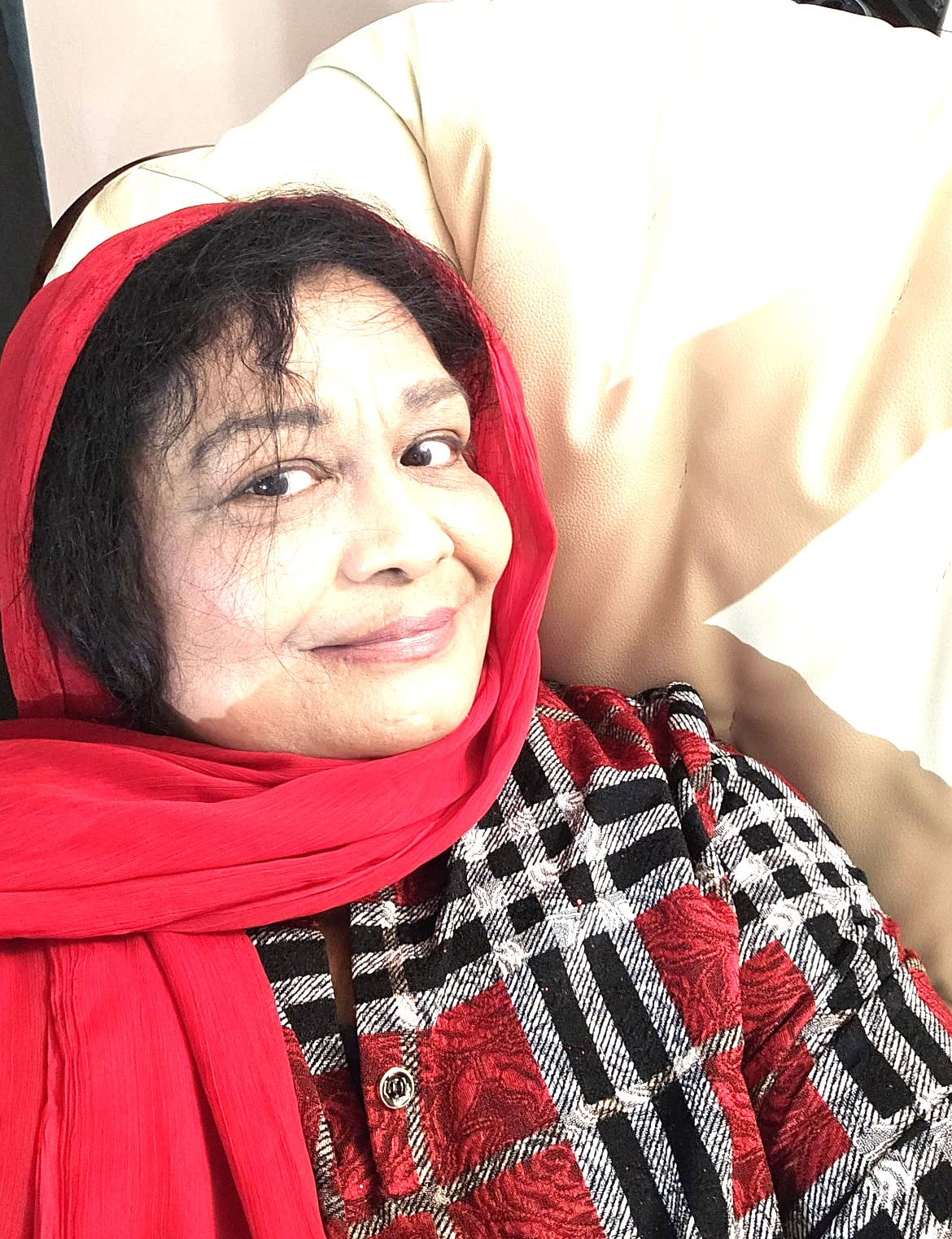 https://alianawaz.com