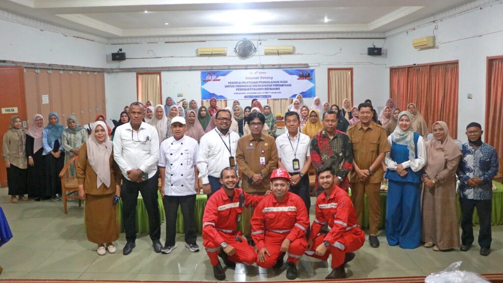 PT Perta Arun Gas (PAG) bekerja sama dengan DP3AP2KB Kota Lhokseumawe mengadakan sosialisasi dan pelatihan pengolahan ikan bagi perempuan pesisir