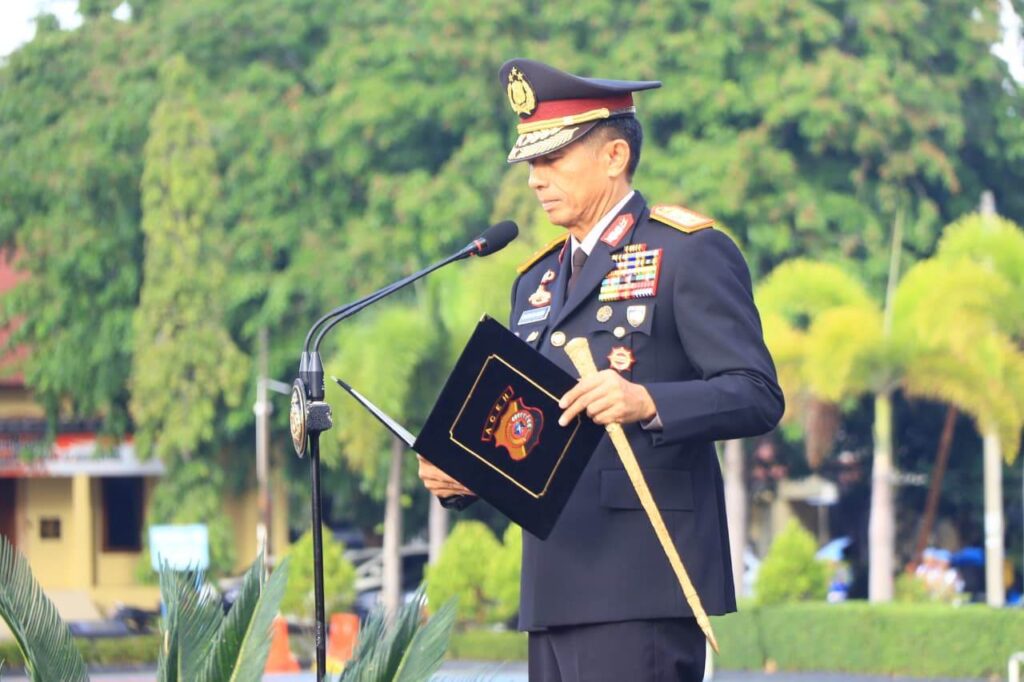 Kapolda Aceh Irjen Pol. Marzuki Ali Basyah memimpin upacara Hari Kesaktian Pancasila 2025 di Lapangan Mapolda Aceh, Rabu (1/10/2025)