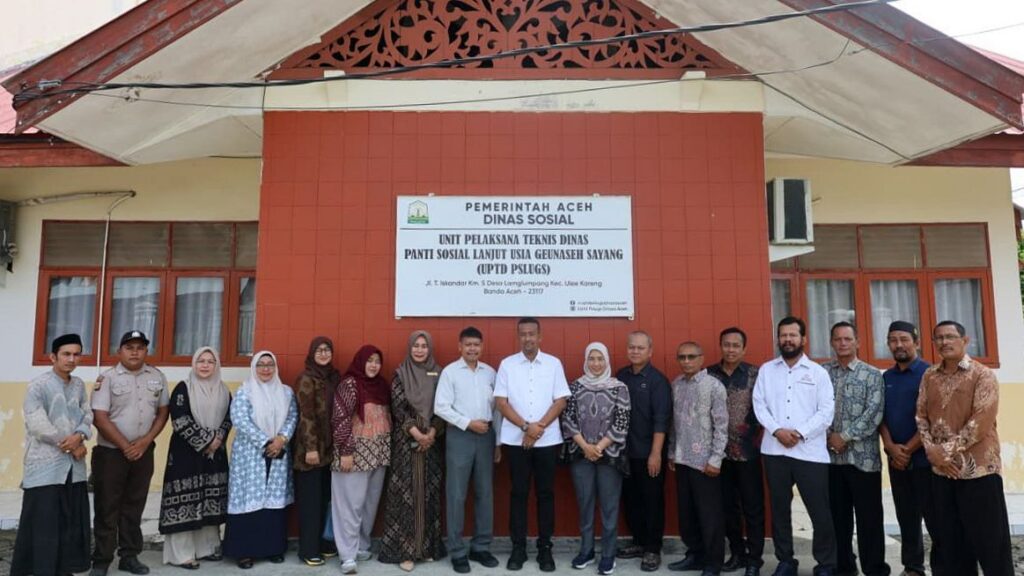 Tim Ombudsman RI melakukan pengawasan dan sosialisasi pelayanan publik di UPTD Panti Sosial Lanjut Usia Geunaseh Sayang, Banda Aceh, Kamis (9/10/2025)