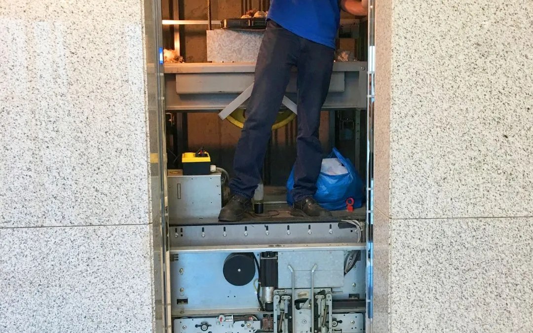 Elevator-Maintenance