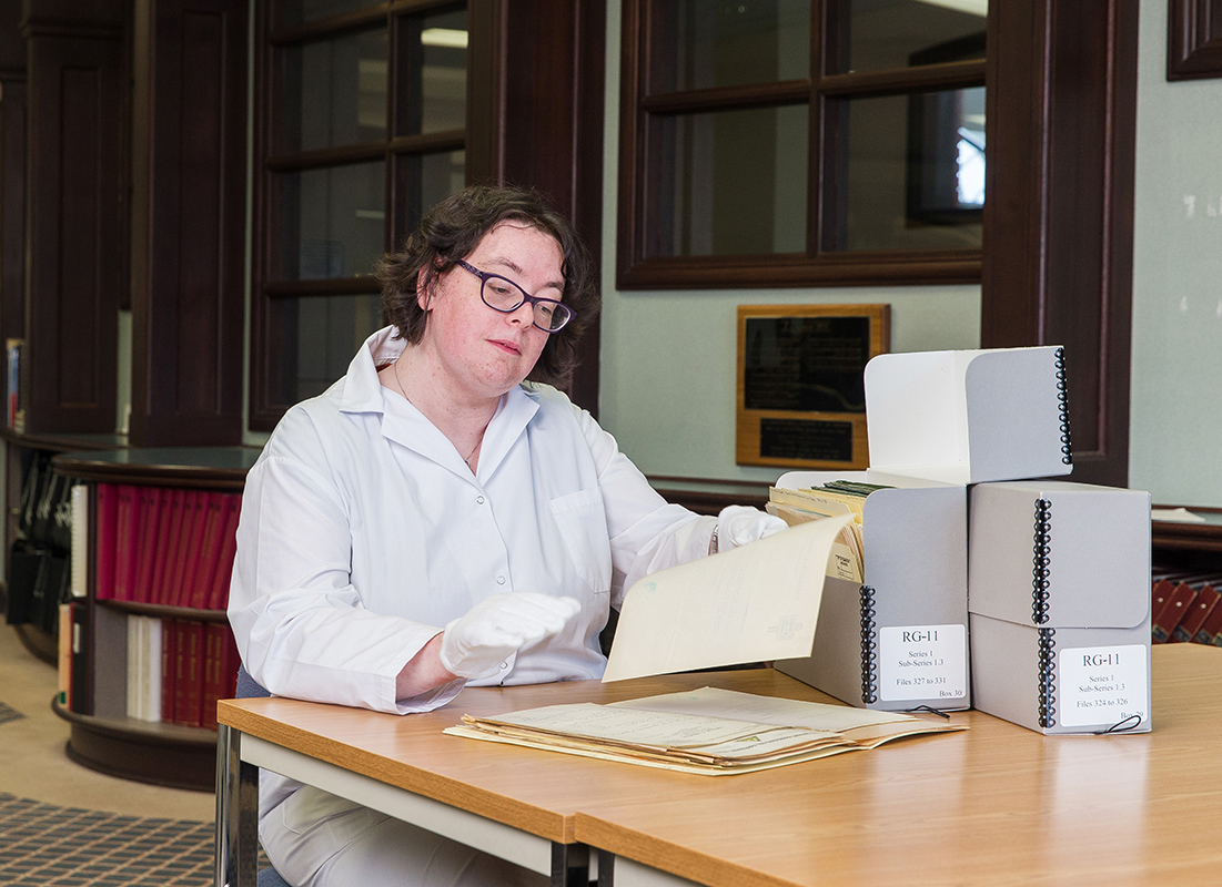 Alberta Regulated Occupations Alis - Gradient Art Collection - Retina Quality