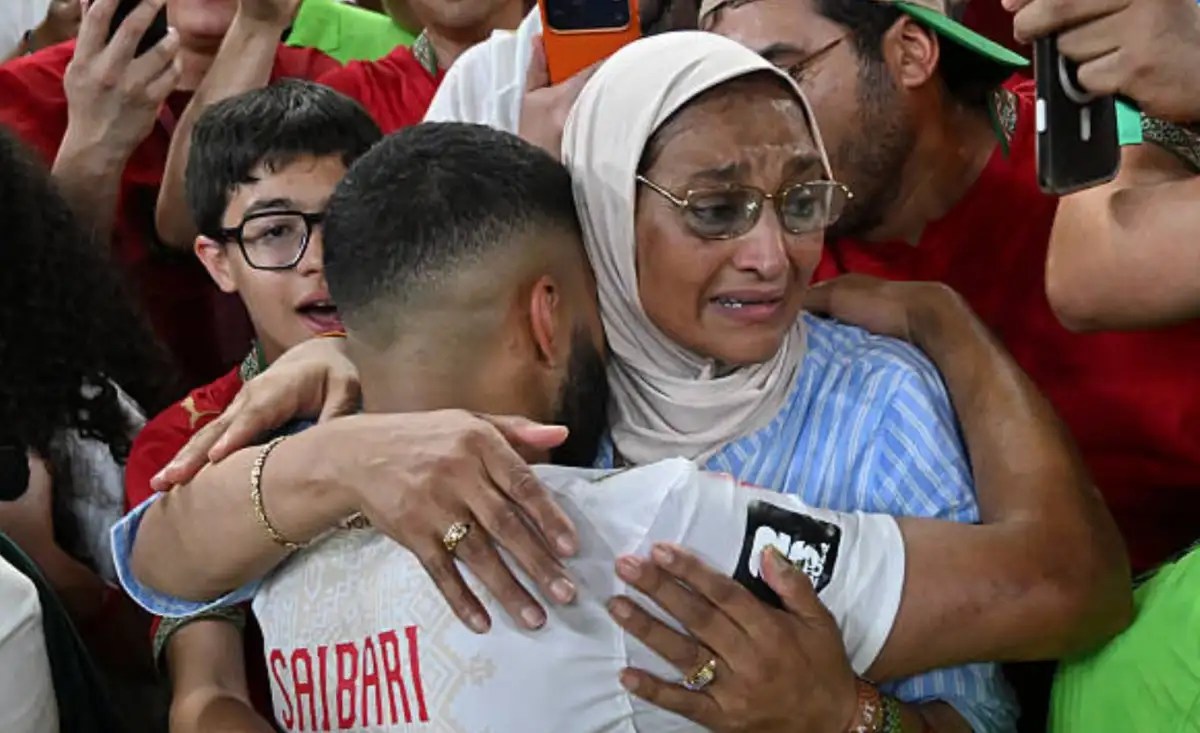 Ismael Saibari Moroccan FIFA World Cup Star Hugs his mother after Winning