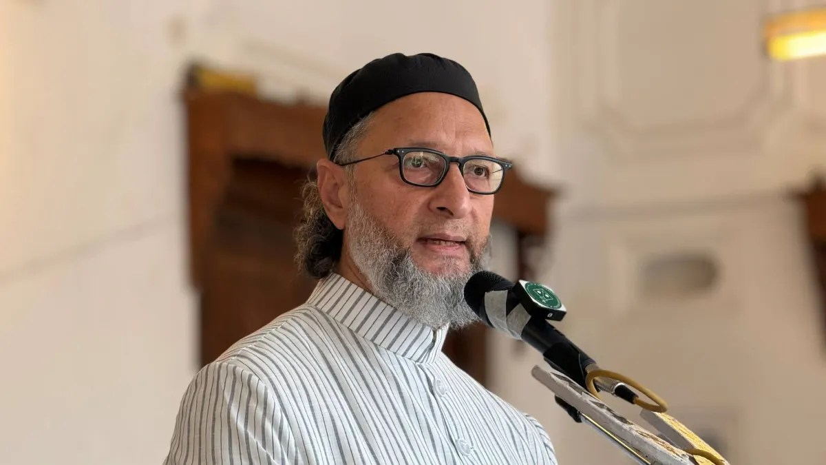 Right Wing's VHP Accuses AIMIM Chief Asaduddin Owaisi as "Anti-National Mindset" over HLCDC