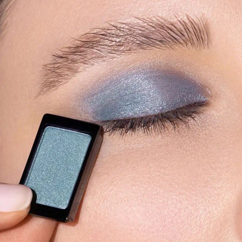72 Pearly Smokey Blue Night