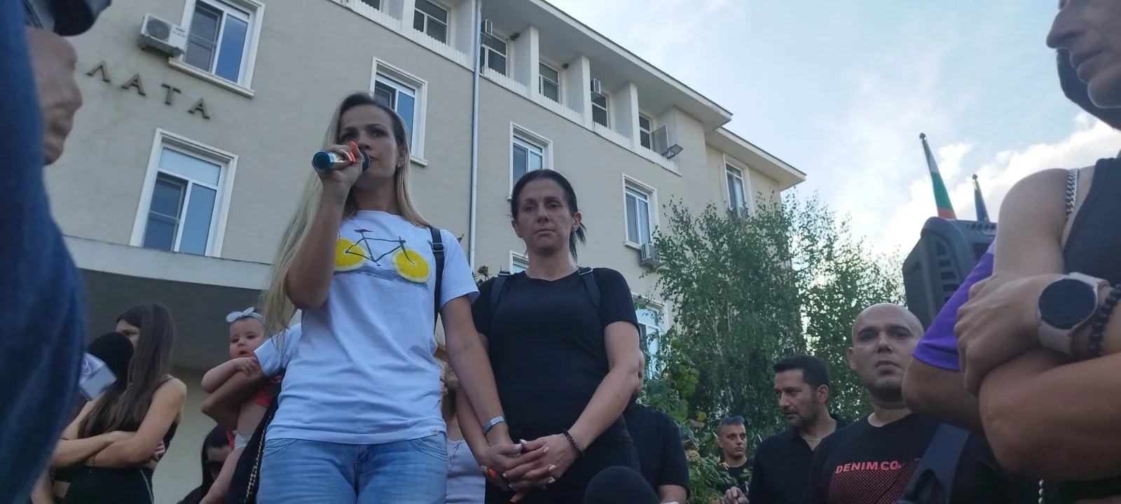 protest_debora_3-1
