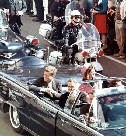 Magic Bullet Theory Explained - Premium Desktop Nature Wallpapers | Free Download