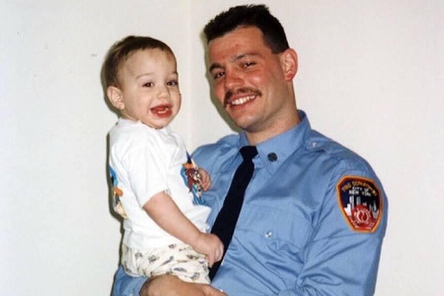 photo Pete Davidson Dad Fire Truck all that s interesting