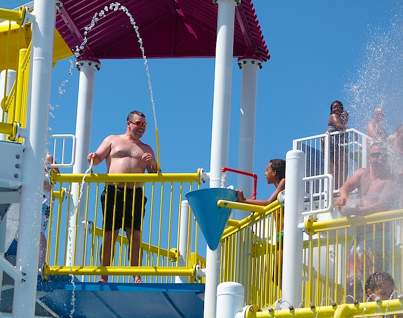 New Carnival Breeze Dazzles With Recreation Wonders
