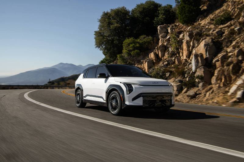 Here’s the Pricing for 2027 KIA EV3