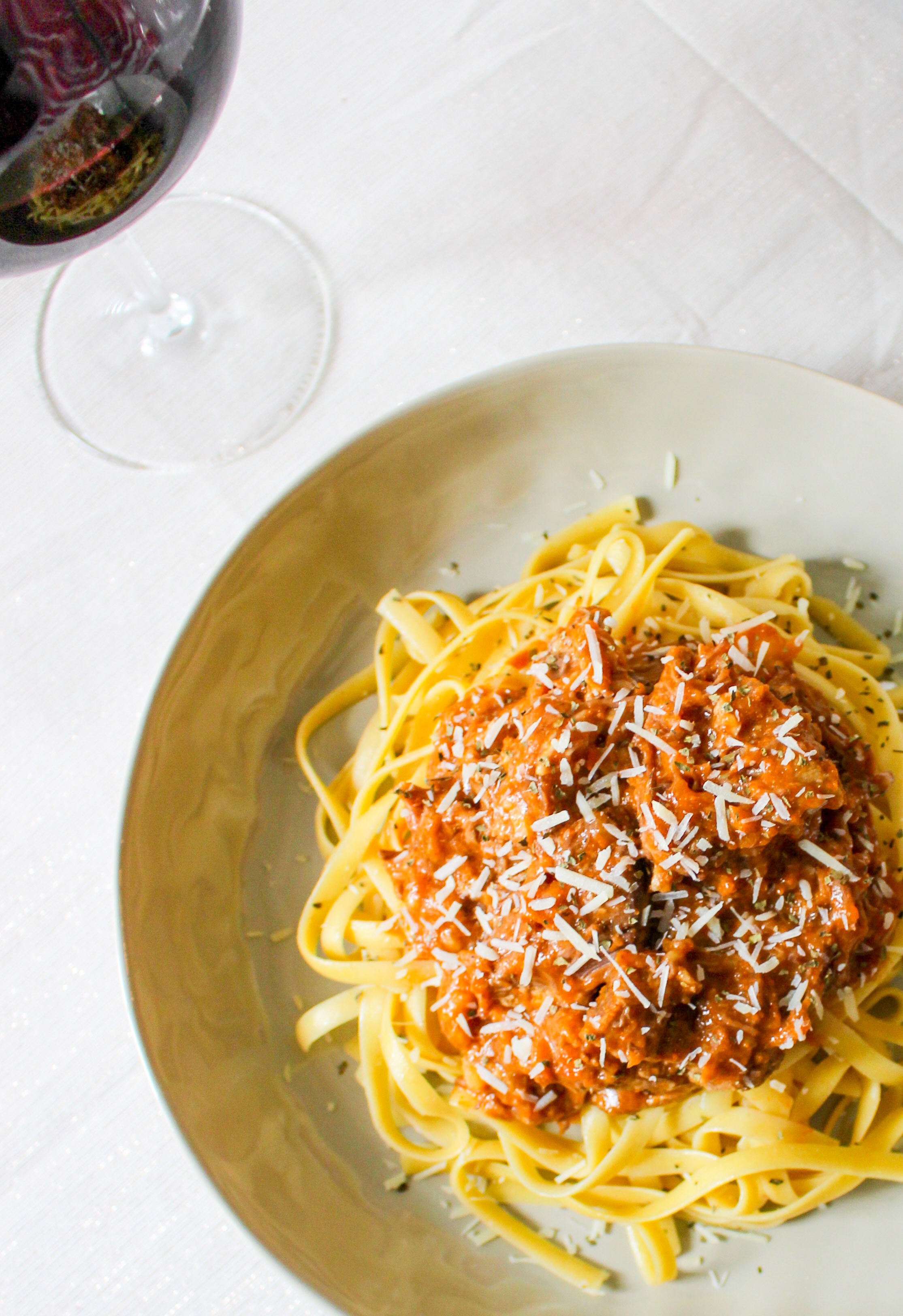 Fettuccine with Slow Cooker Beef Ragu Bolognese Ally's Cooking