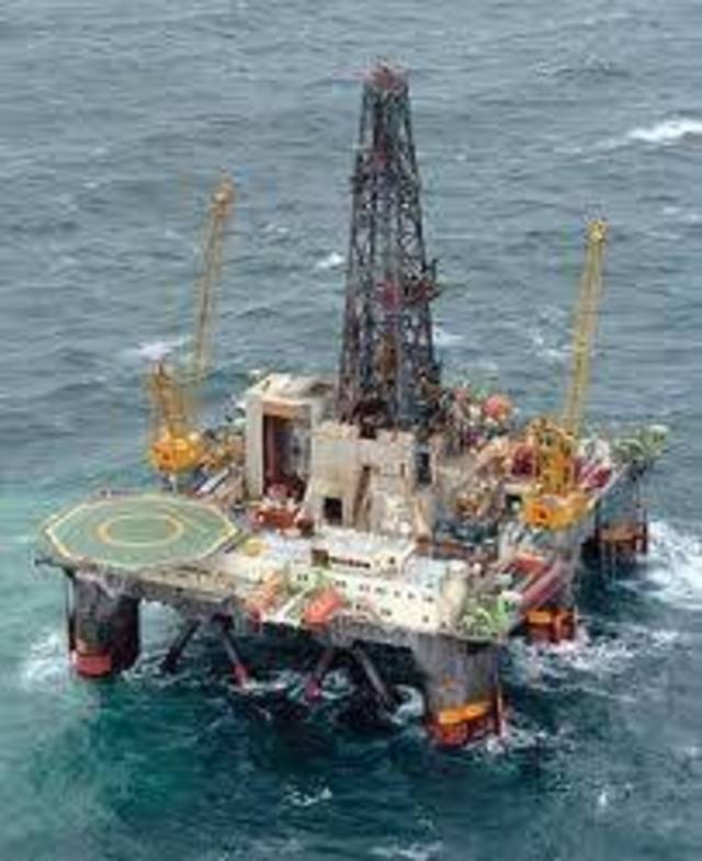 أسعار النفط تعرف ارتفاعا قياسيا