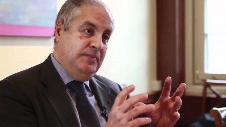 حسن أبو أيوب يقترب من الأمانة العامة لحزب الحركة الشعبیة