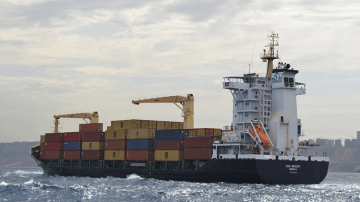 اعتراض سفينة محملة بثلاثة أطنان من الكوكايين غرب جزر الكناري بتعاون مع المغرب