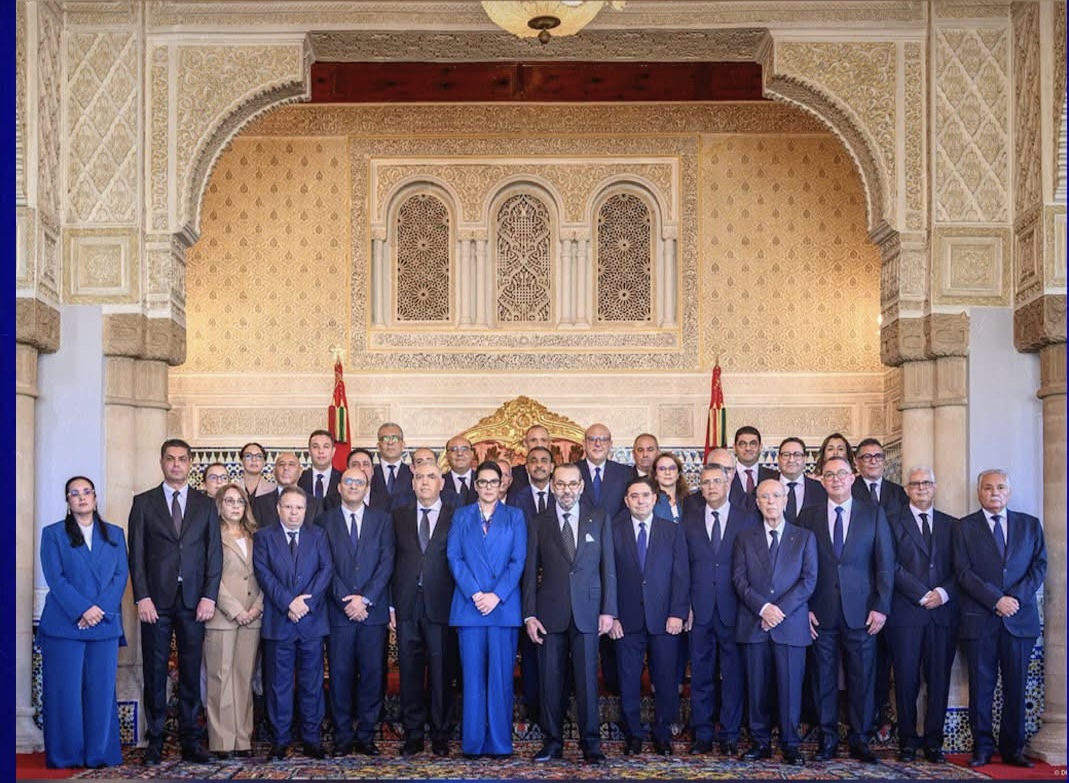 رسميا تم الإعلان عن أعضاء الحكومة الجديدة