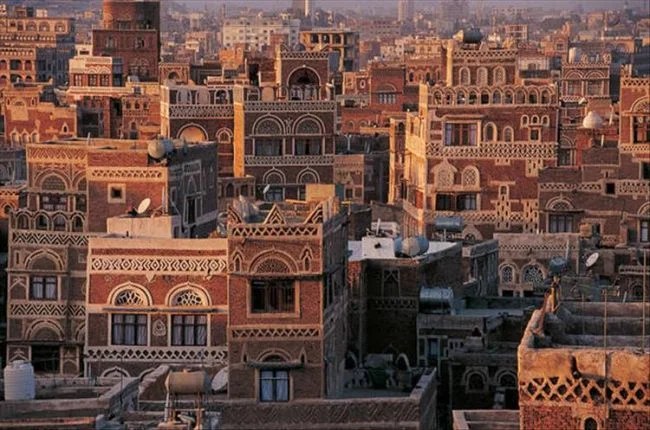 الخديعه الكبرى..تحذيرات من شراء هذا الشيء الذي يروّج&nbsp; الحوثيين قبيل رحيلهم المرتقب من صنعاء