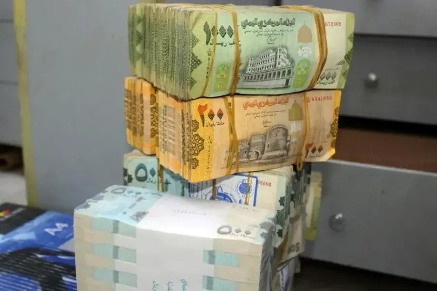 تحسن ملحوظ في سعر الصرف.. الدولار والريال السعودي أمام الريال اليمني