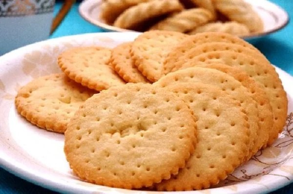 هل البسكويت اليومي يؤثر على جسمك؟ إليك ما يقوله العلم