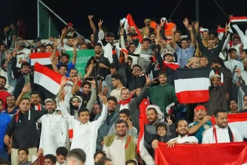 منتخب اليمن على أعتاب المجد الخليجي أمام السعودية..الجالية اليمنية في عسير تُحذر الجماهير التشجيع لا يعني التهور