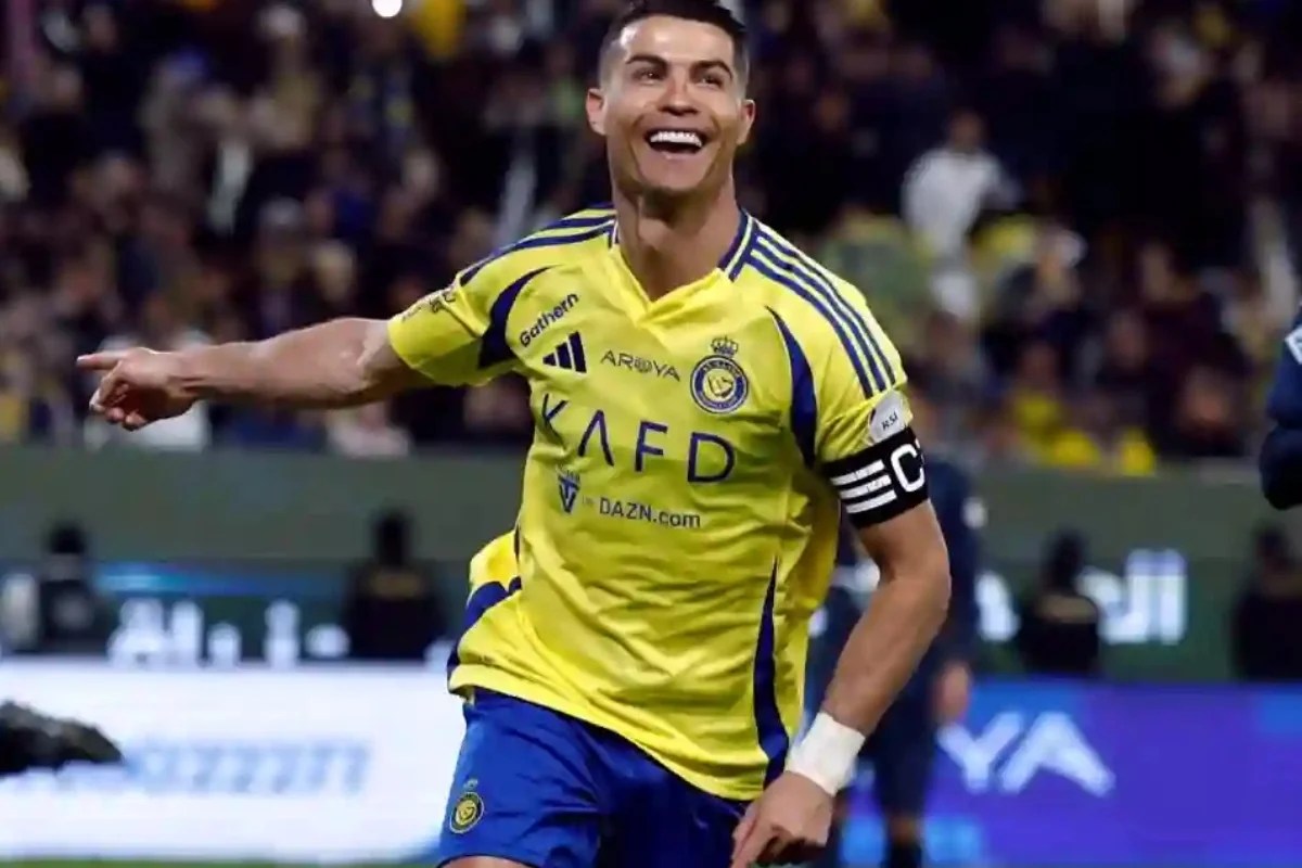 رونالدو يشعل المدرجات برسالة لجماهير النصر بعد الانتصار