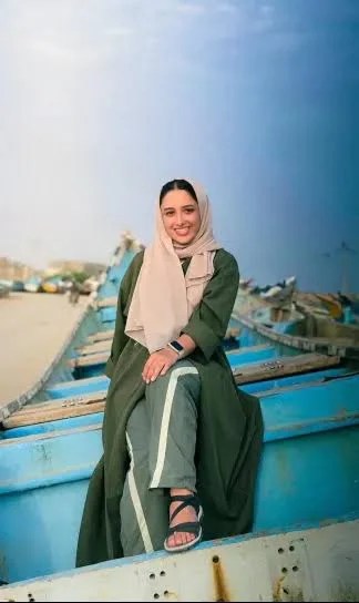 بالحجاب وفي حضرموت&hellip; اليوتيوبر الشهيرة موني رزق تثير إعجاب اليمنيين