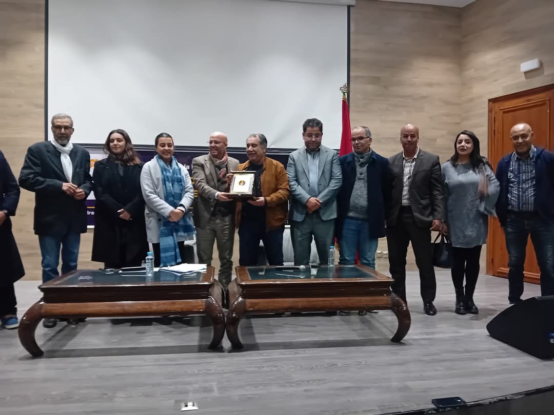 النادي الجهوي للصحافة يعزز التواصل بين الفاعلين السياحيين والإعلام بأكادير