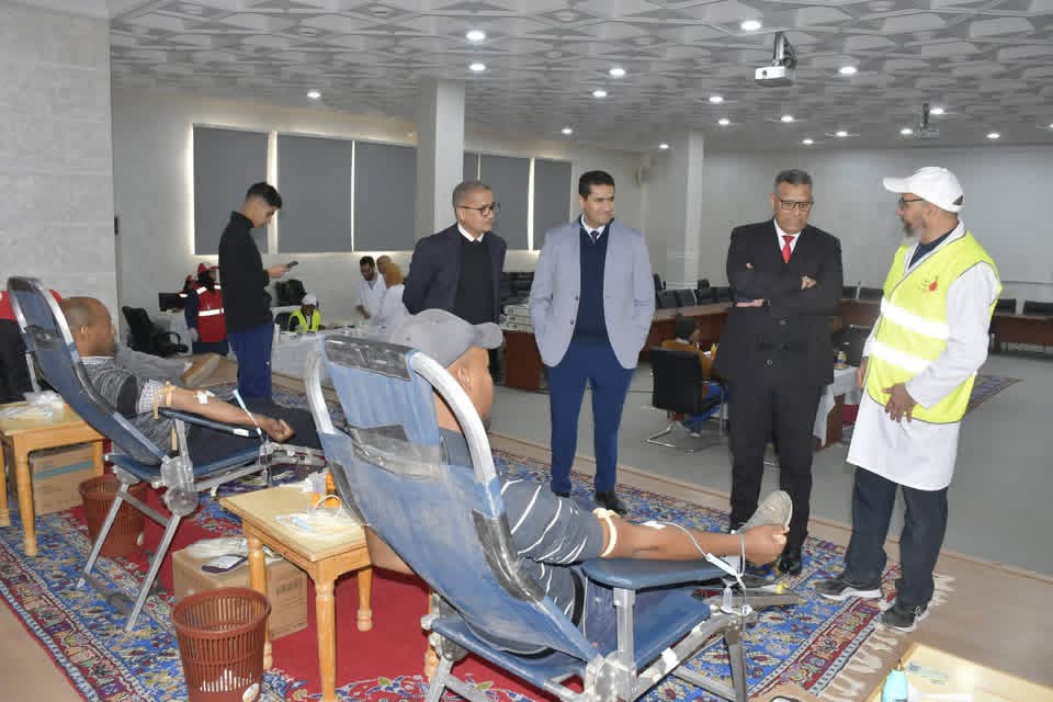 عمالة إقليم طاطا تحتضن حملة للتبرع بالدم لتعزيز المخزون الجهوي