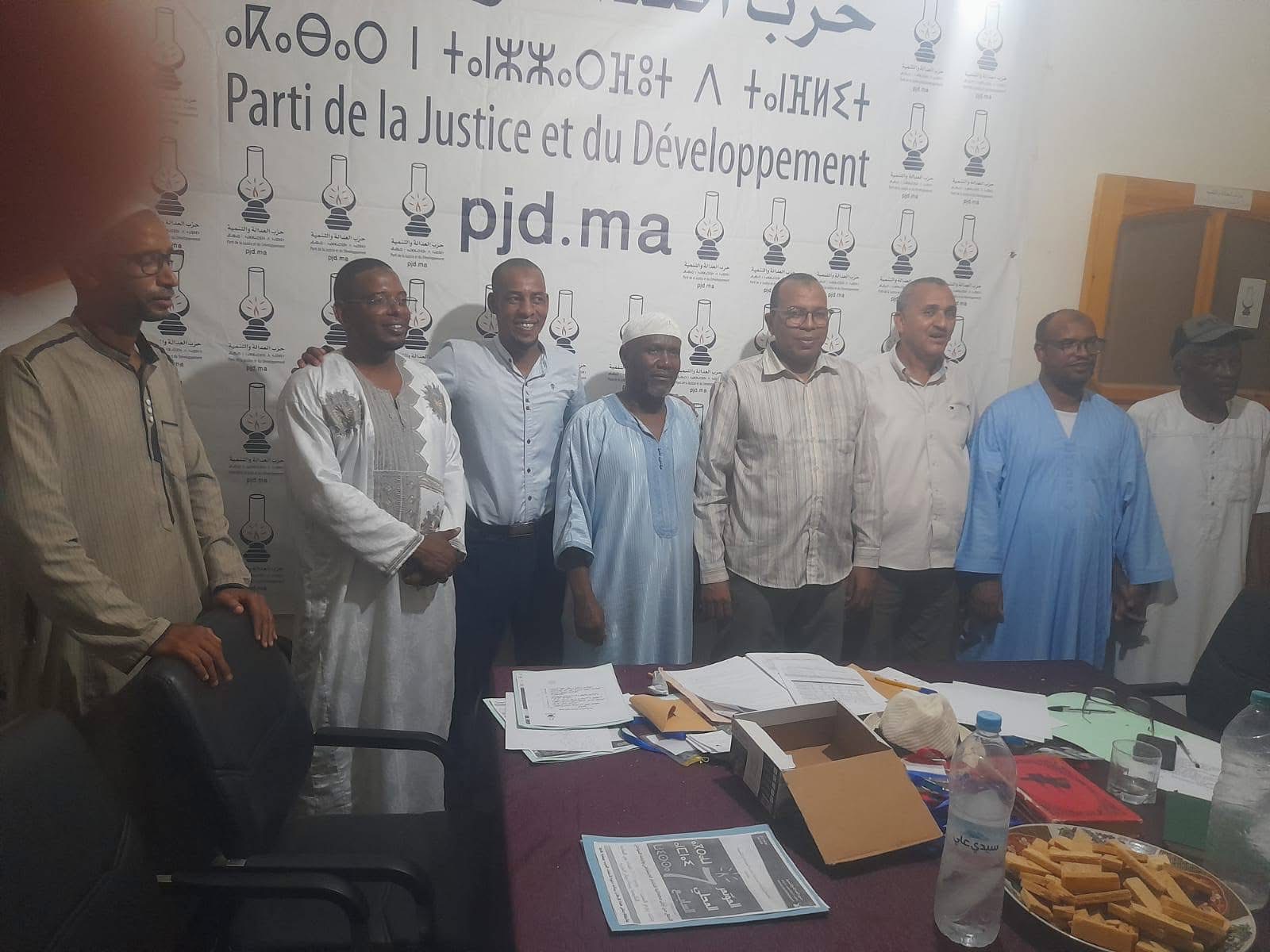الكتابة الإقليمية للعدالة والتنمية بطاطا ترفع سقف المواجهة: تحقيق في شبهات استمالة الناخبين وتحذير من المال الانتخابي