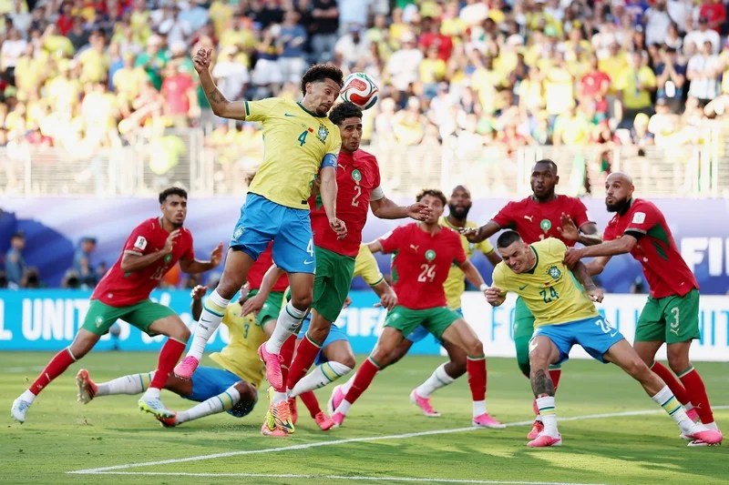 كأس العالم 26 تعادل المغرب والبرازيل