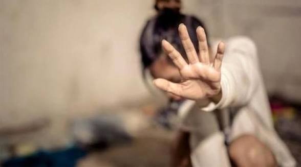 سلا الرباط شكاية ولى أمر قاصرة يسقط شبكة استغلال الفتيات في قبضة الأمن