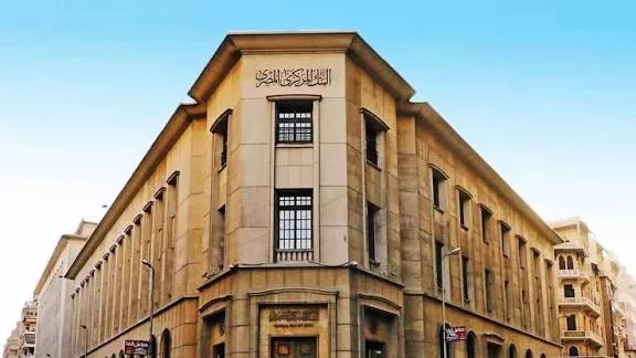 &lrm;تحويلات المصريين بالخارج ترتفع بنسبة 49.7% خلال 7 شهور
