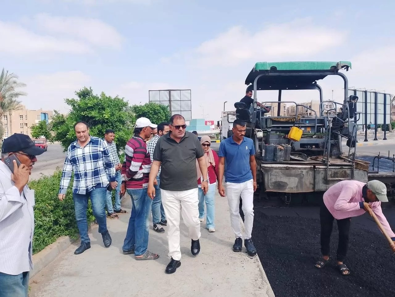 تعرف على خطة الشروق لتطوير الطرق ورفع كفاءتها لخدمة الأهالى