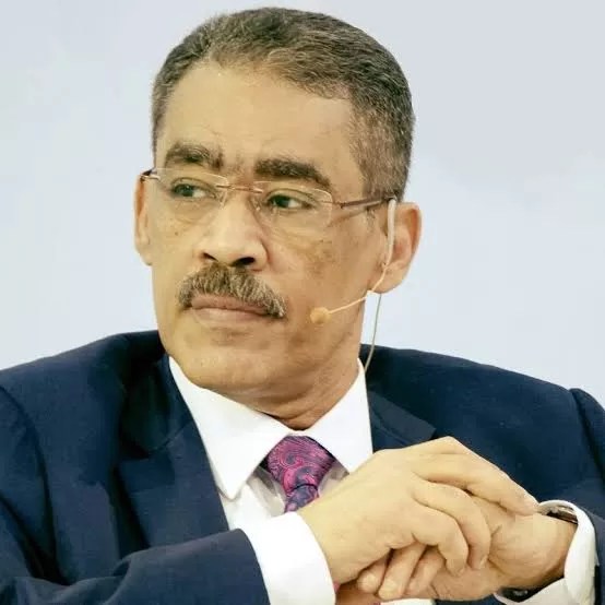 وزير الدولة للإعلام يلتقى مع نقابتي الصحفيين والإعلاميين من أجل تعزيز الأداء المهني وزير الدولة للإعلام يلتقى مع نقابتي الصحفيين والإعلاميين من أجل تعزيز الأداء المهني