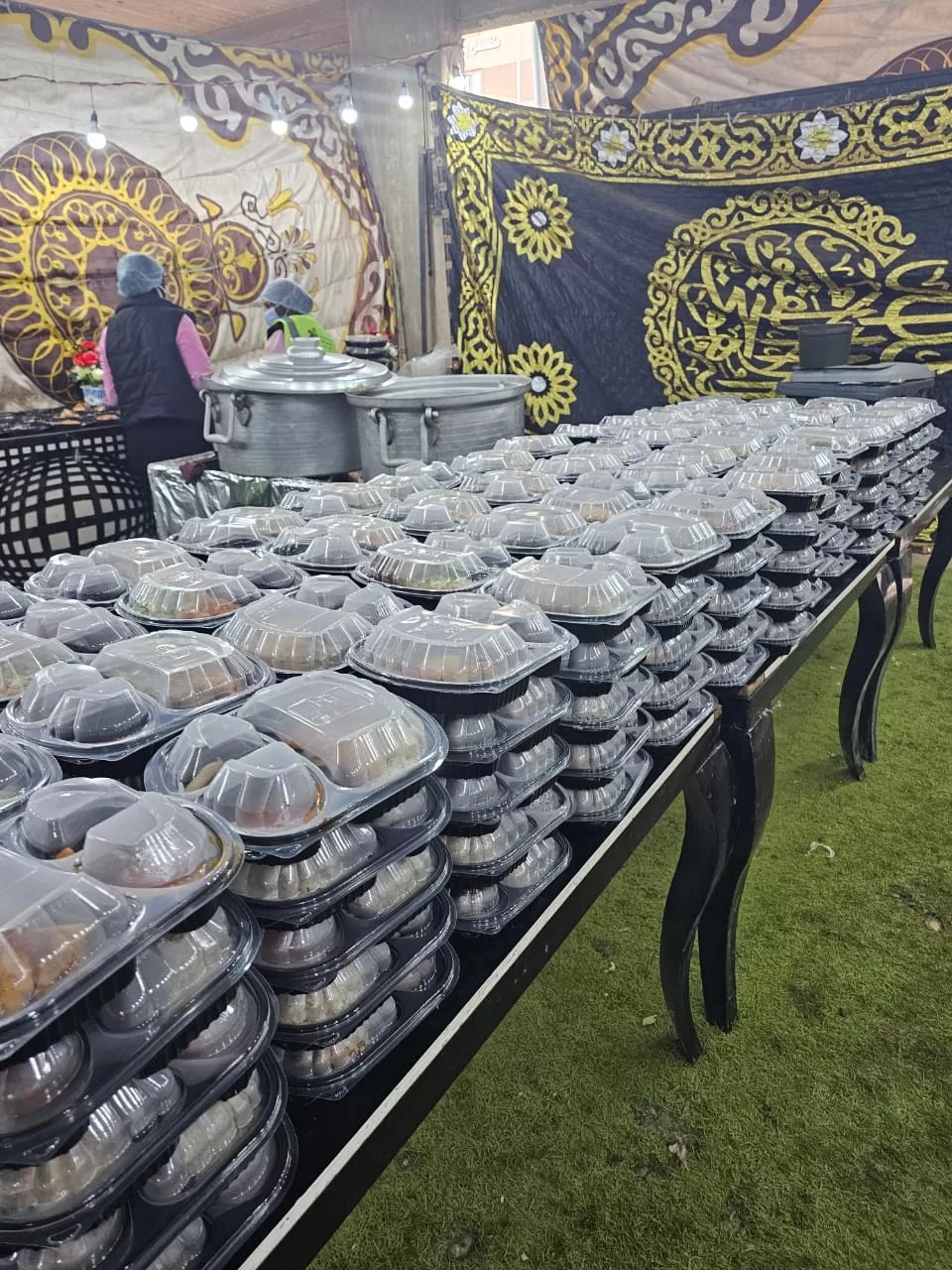 بنك الطعام المصري يقدم 1000 وجبة يوميا إفطار وسحور في أسوان..