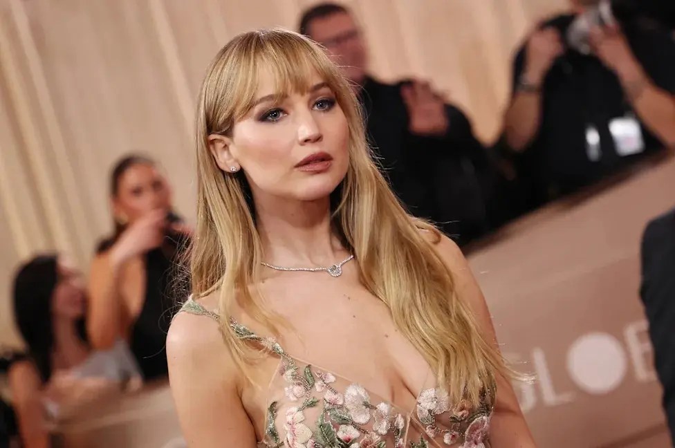 Jennifer Lawrence debuta en Instagram con advertencia a sus fans